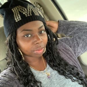 Meet your Posher, Tonyan